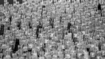 Zmiany w podatkach w 2020 r.: podatek od cukru oraz opłaty za sprzedaż alkoholu w opakowaniach do 300 ml przyjęte przez rząd